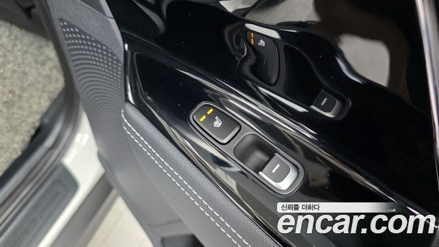 Kia Niro EV Prestige 2022 — фото 18