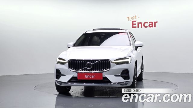 Volvo XC60 (II) B5 Ultimate Bright 2024 — фото 3