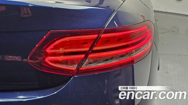 Mercedes-Benz C-Class (W205) C200 Cabriolet 2019 — фото 28