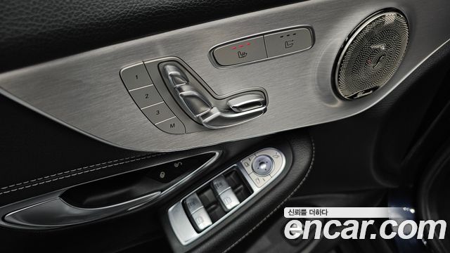 Mercedes-Benz C-Class (W205) C200 Cabriolet 2019 — фото 34