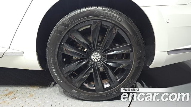 Volkswagen Arteon 2.0 TDI Prestige 2019 — фото 21