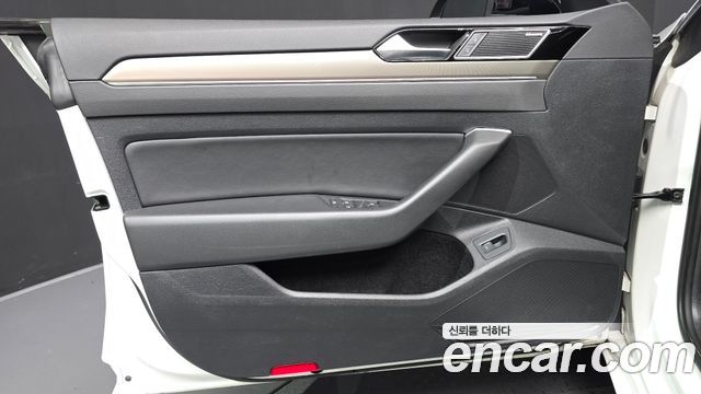 Volkswagen Arteon 2.0 TDI Prestige 2019 — фото 24