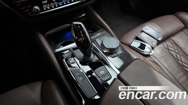 BMW 5 Series (G30) 540i xDrive M Sport Plus 2018 — фото 9