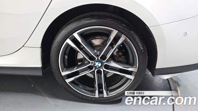 BMW 2 Series Gran Coupe (F44) 220i M Sports 2023 — фото 21