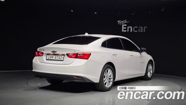 Chevrolet Malibu 1.5 Turbo LT Deluxe 2017 — фото 2