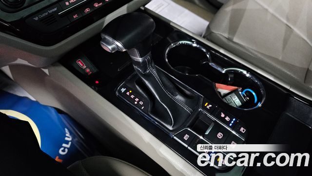Kia Carnival 9-Seater Noblesse Special 2019 — фото 9