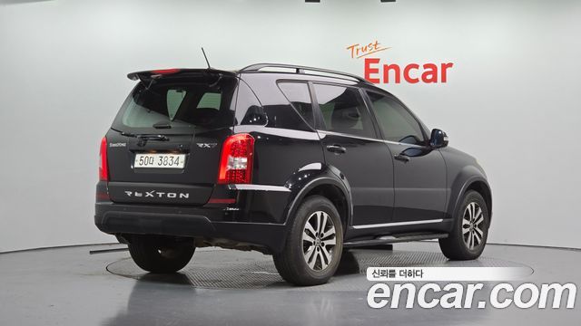 KG Mobility (SsangYong) Rexton W 2.0 4WD RX7 Prestige 2014 — фото 2
