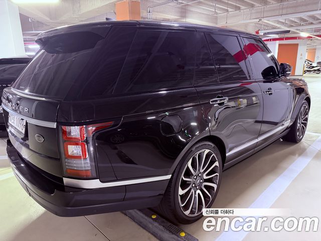 Land Rover Range Rover (IV) 4.4 SDV8 AB DIESEL 2017 — фото 5