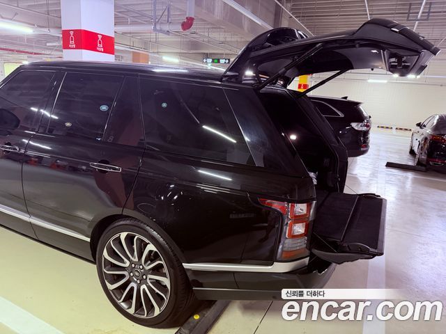 Land Rover Range Rover (IV) 4.4 SDV8 AB DIESEL 2017 — фото 6