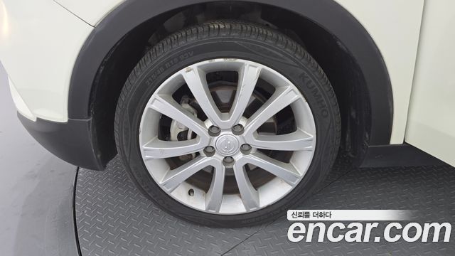 KG Mobility (SsangYong) Tivoli Diesel TX 2WD 2017 — фото 5