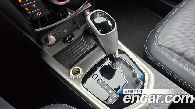 KG Mobility (SsangYong) Tivoli Diesel TX 2WD 2017 — фото 9