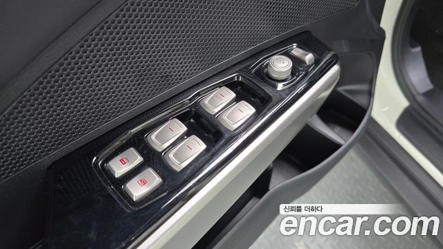 KG Mobility (SsangYong) Tivoli Diesel TX 2WD 2017 — фото 19