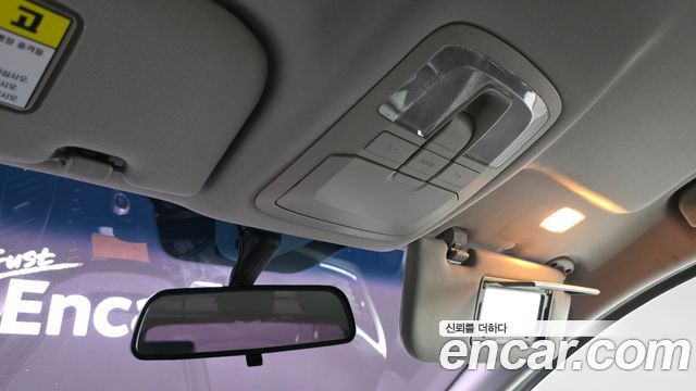 KG Mobility (SsangYong) Korando C 2.0 CVS 2WD High-Deluxe 2014 — фото 19