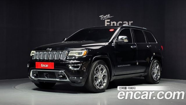 Jeep Grand Cherokee 3.6 Overland WK2 2021 — фото 1