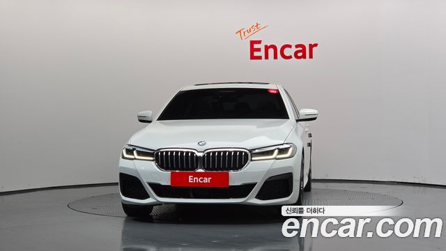 BMW 5 Series (G30) 530e M Sport 2021 — фото 3