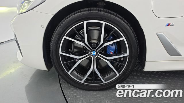 BMW 5 Series (G30) 530e M Sport 2021 — фото 5