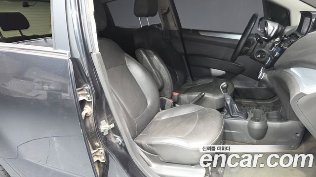 Chevrolet Spark LPG LT Standard 2014 — фото 11
