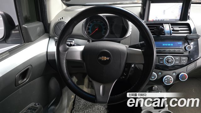 Chevrolet Spark LPG LT Standard 2014 — фото 13