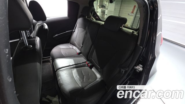 Chevrolet Spark LPG LT Standard 2014 — фото 26