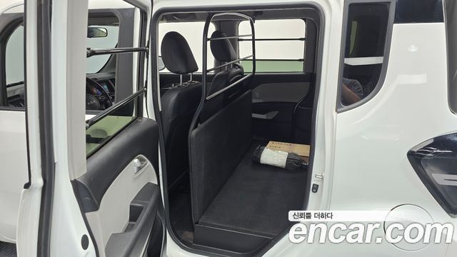 Kia Ray Van 2-Seater Prestige 2023 — фото 11
