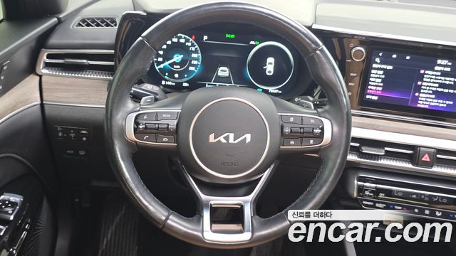 Kia K5 Hybrid (III) Signature 2023 — фото 14