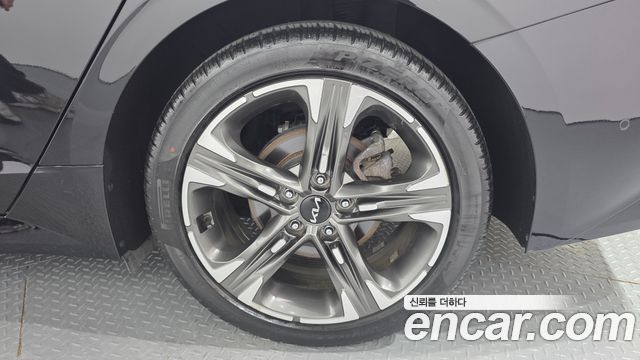 Kia K5 Hybrid (III) Signature 2023 — фото 21
