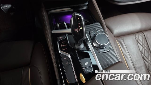 BMW 5 Series (G30) 520d M Sport Package Plus 2020 — фото 9