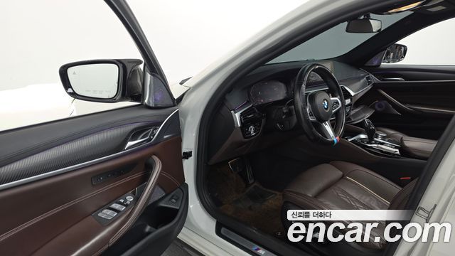 BMW 5 Series (G30) 520d M Sport Package Plus 2020 — фото 10