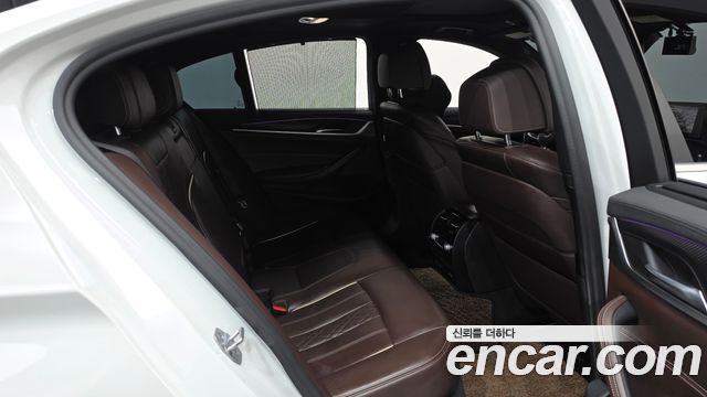BMW 5 Series (G30) 520d M Sport Package Plus 2020 — фото 11