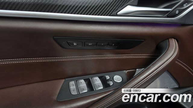 BMW 5 Series (G30) 520d M Sport Package Plus 2020 — фото 30