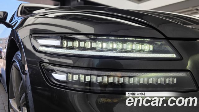 Genesis G80 (RG3) Gasoline 2.5 Turbo AWD 2025 — фото 22
