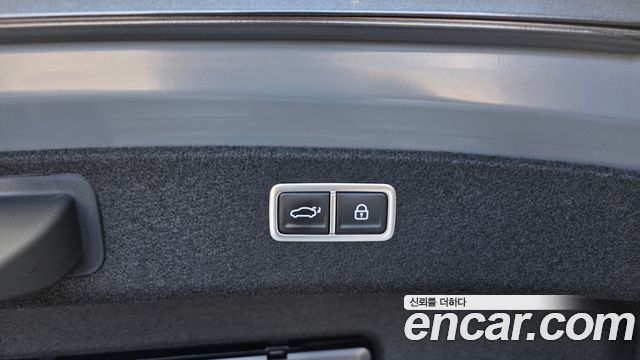 Genesis G80 (RG3) Gasoline 2.5 Turbo AWD 2025 — фото 28