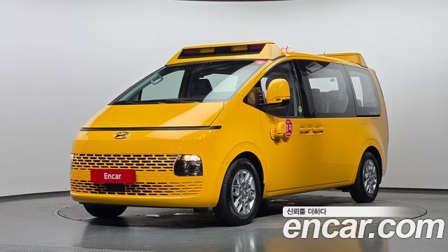 Hyundai Staria L3.5  Kinder Safety Car 11-Seater 2023 — фото 1