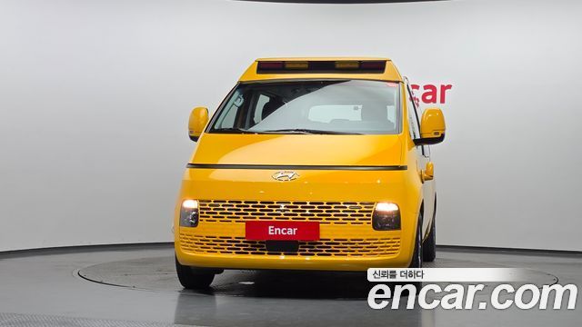 Hyundai Staria L3.5  Kinder Safety Car 11-Seater 2023 — фото 3