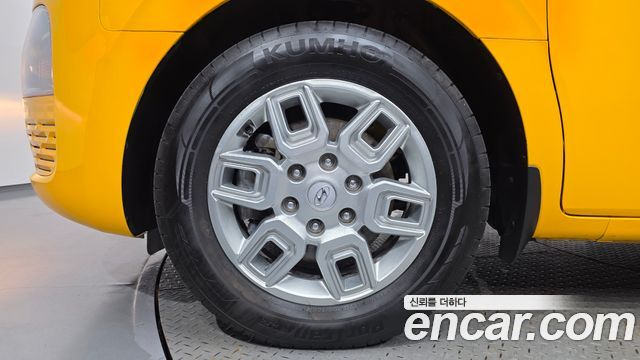 Hyundai Staria L3.5  Kinder Safety Car 11-Seater 2023 — фото 5