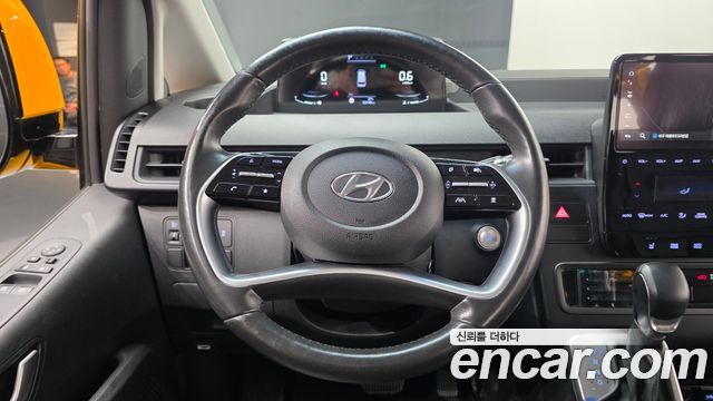 Hyundai Staria L3.5  Kinder Safety Car 11-Seater 2023 — фото 15