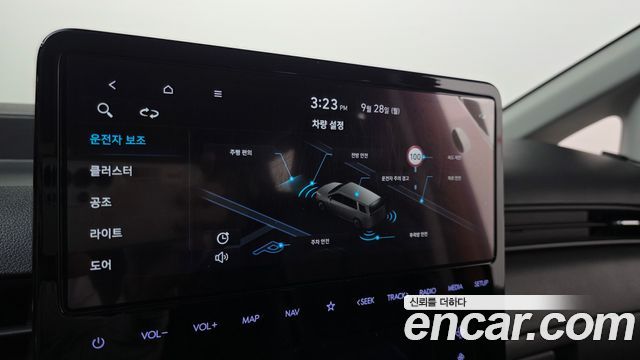 Hyundai Staria L3.5  Kinder Safety Car 11-Seater 2023 — фото 18