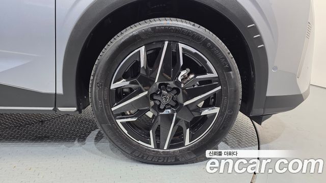 Peugeot 3008 (III) 1.2 Hybrid GT 2025 — фото 5