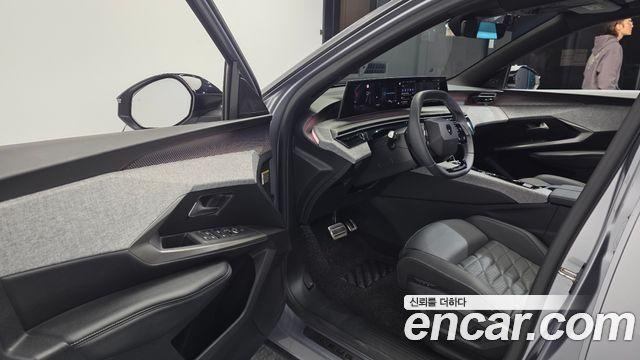 Peugeot 3008 (III) 1.2 Hybrid GT 2025 — фото 10