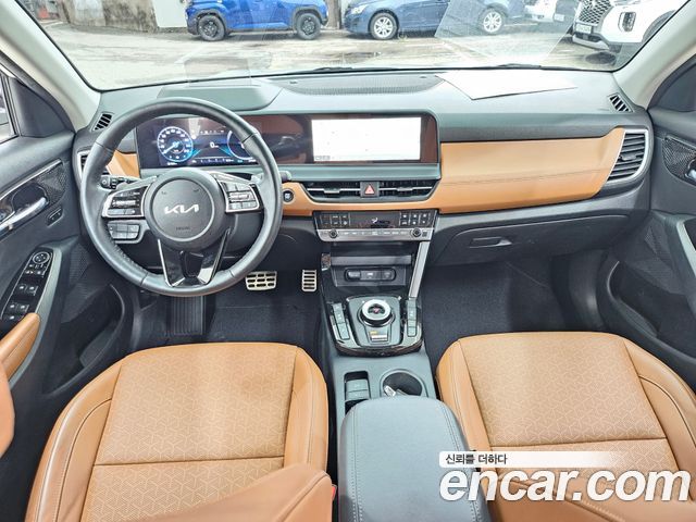 Kia Seltos Gasoline 2.0 2WD Gravity 2024 — фото 17