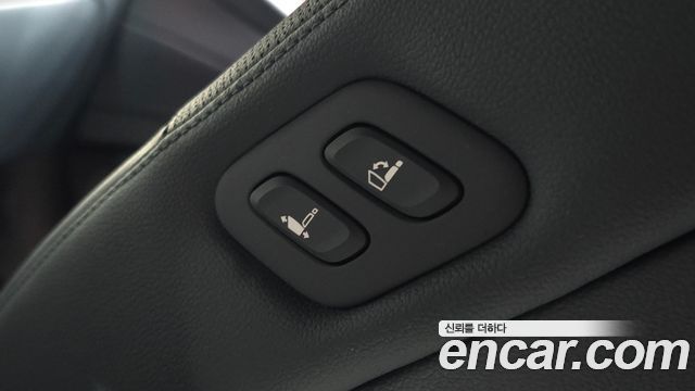 Genesis G80 (RG3) Gasoline 2.5 Turbo AWD 2023 — фото 18