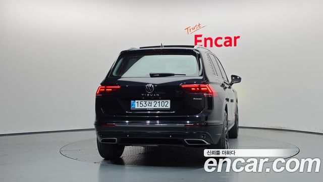 Volkswagen Tiguan (II) 2.0 TDI 4Motion Prestige 2020 — фото 4