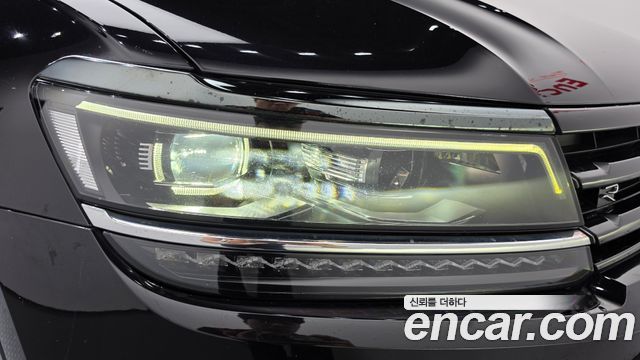 Volkswagen Tiguan (II) 2.0 TDI 4Motion Prestige 2020 — фото 22