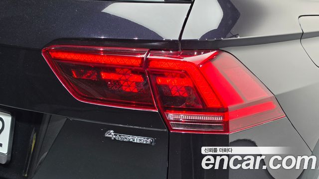Volkswagen Tiguan (II) 2.0 TDI 4Motion Prestige 2020 — фото 23