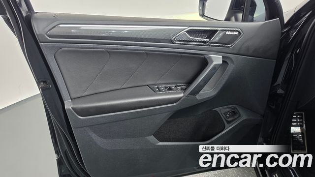 Volkswagen Tiguan (II) 2.0 TDI 4Motion Prestige 2020 — фото 24