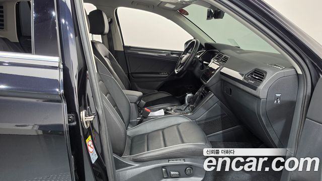 Volkswagen Tiguan (II) 2.0 TDI 4Motion Prestige 2020 — фото 26
