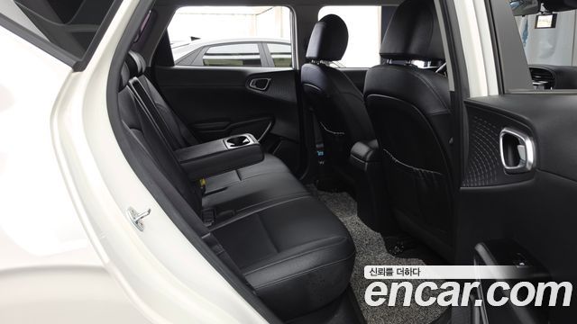Kia Soul Booster EV Prestige 2021 — фото 12