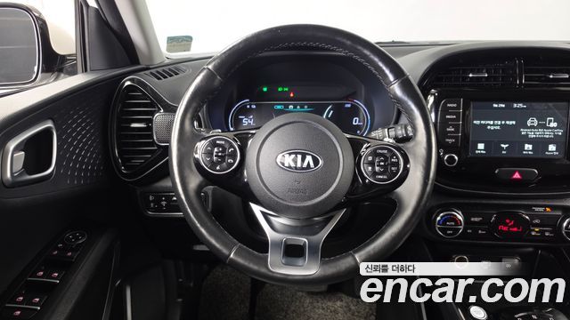 Kia Soul Booster EV Prestige 2021 — фото 13