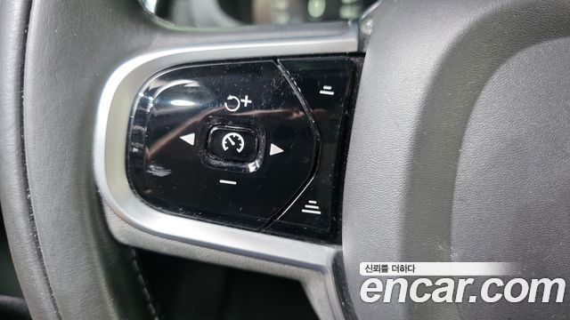 Volvo V60 Cross Country (II) T5 Pro AWD 2019 — фото 23
