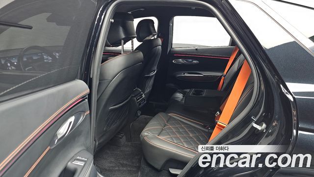 Genesis GV70 2.5T Gasoline 2WD 2025 — фото 11